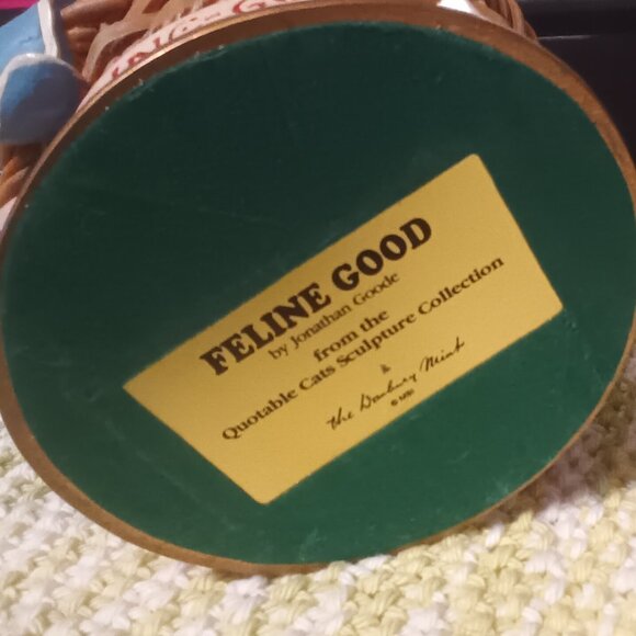 Danbury Mint Cat Sculpture - Picture 5 of 5